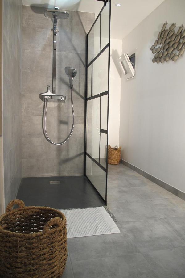 Le104Bis Bed & Breakfast ปัวติเยร์ ภายนอก รูปภาพ