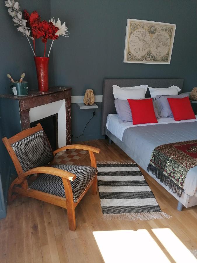 Le104Bis Bed & Breakfast ปัวติเยร์ ภายนอก รูปภาพ